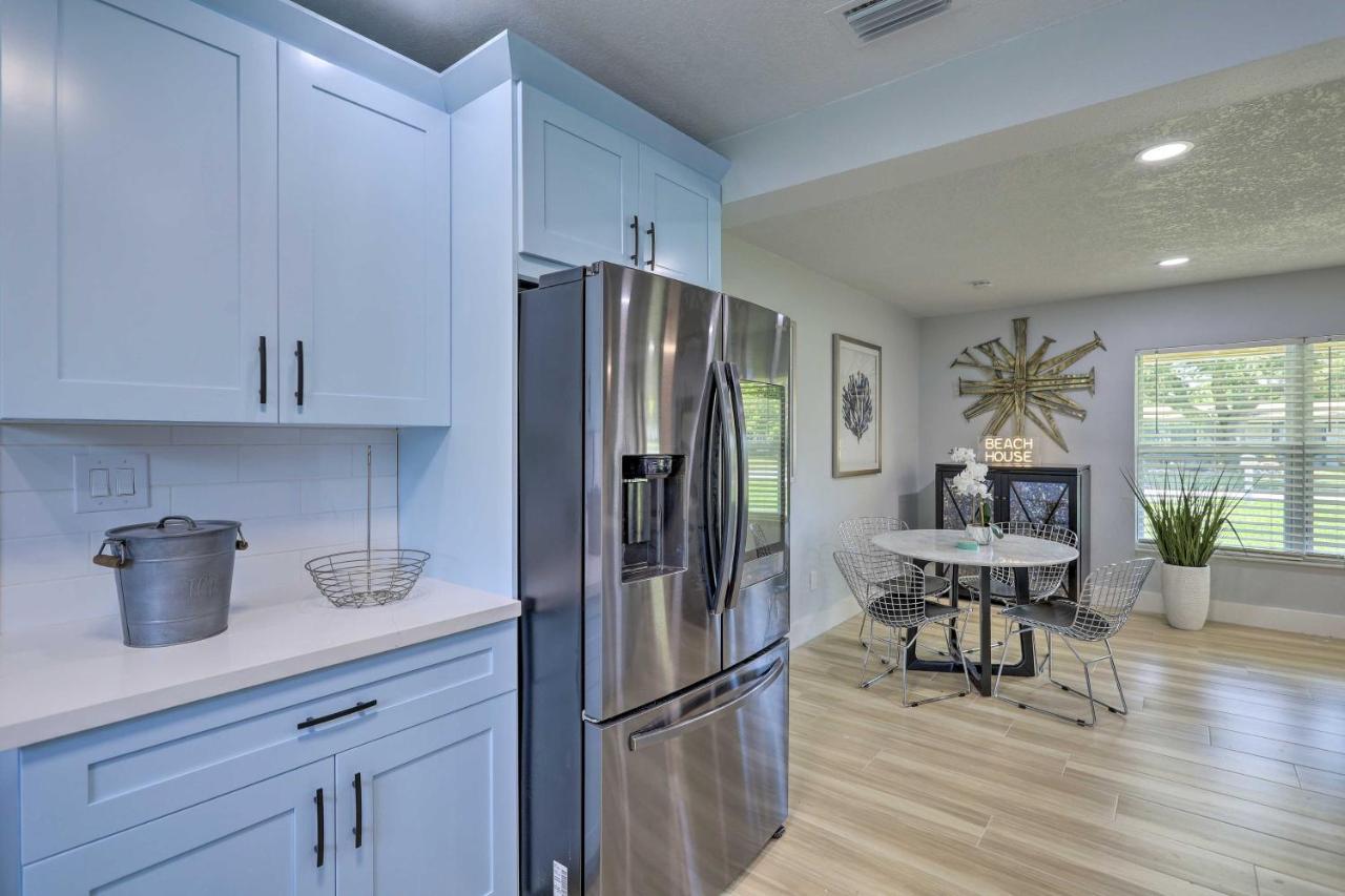 Beach House With Outdoor Kitchen, Walk To Coast Cocoa Beach Eksteriør billede