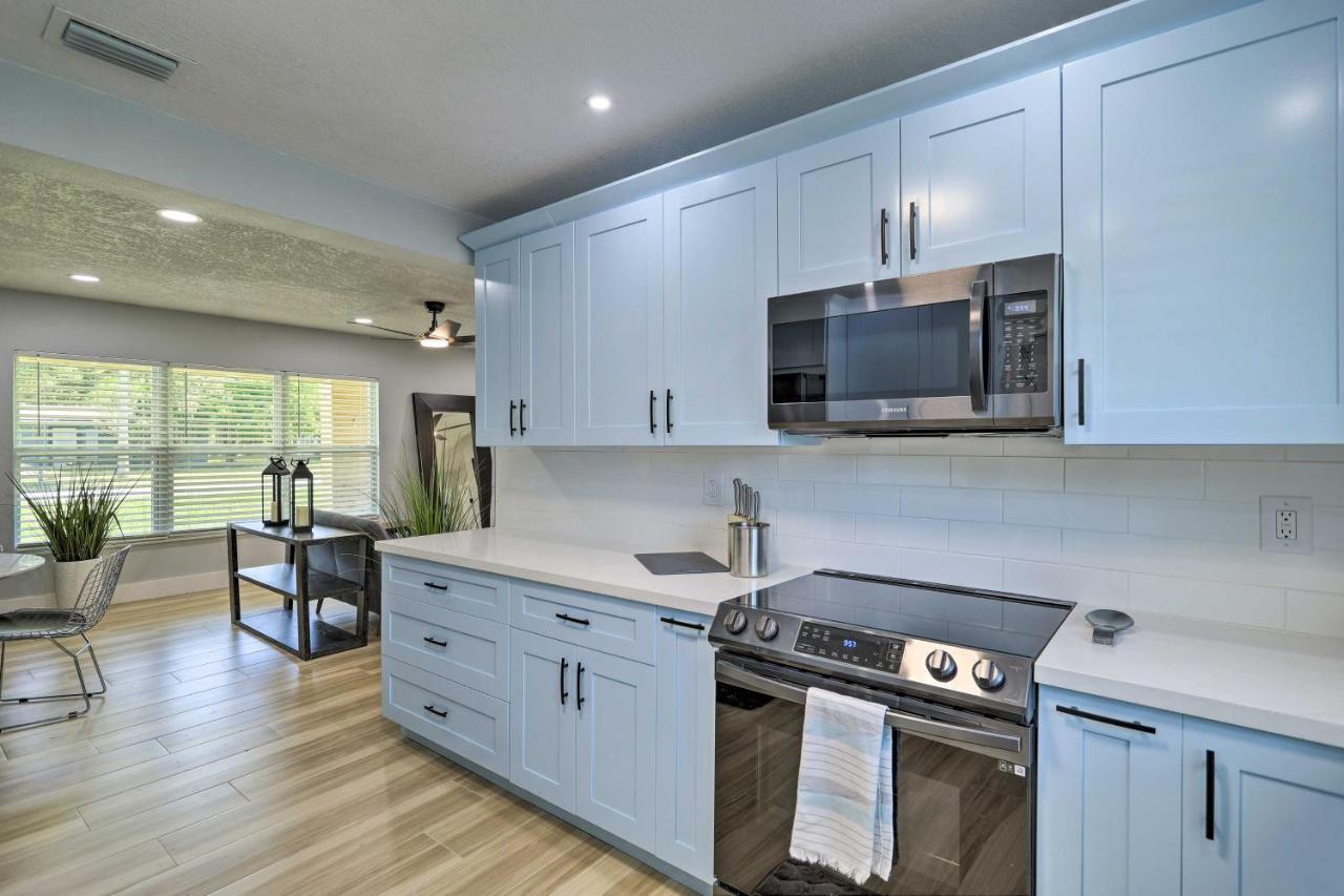 Beach House With Outdoor Kitchen, Walk To Coast Cocoa Beach Eksteriør billede