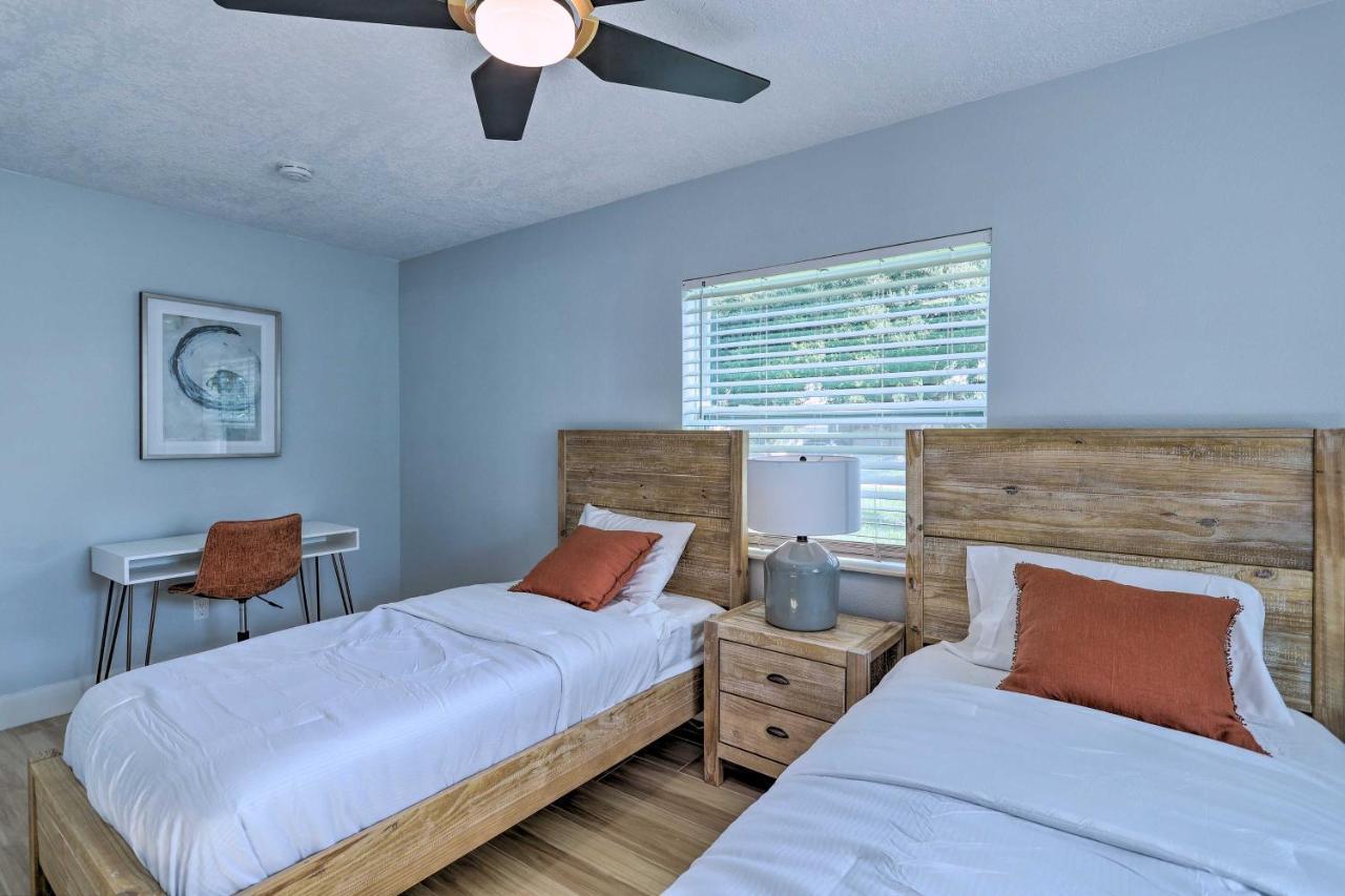 Beach House With Outdoor Kitchen, Walk To Coast Cocoa Beach Eksteriør billede
