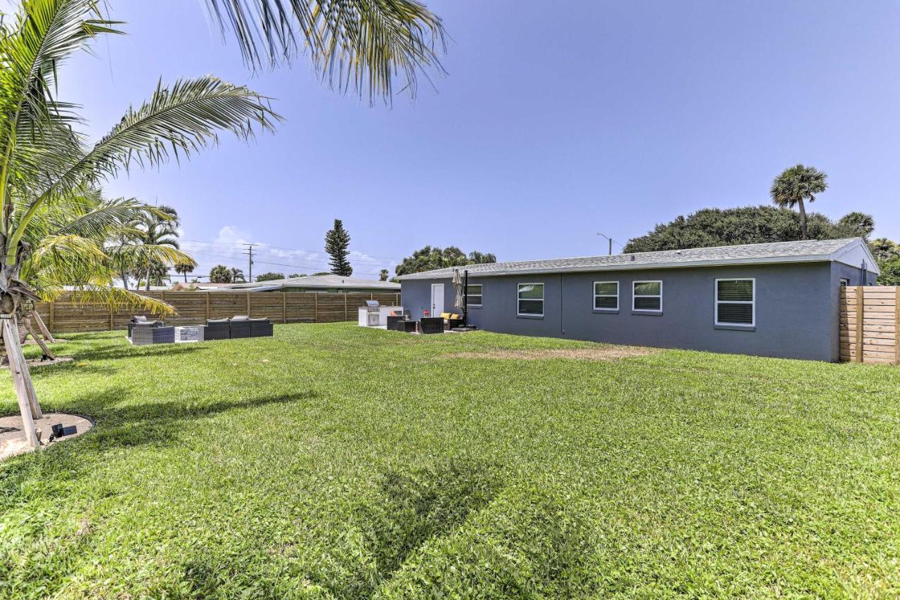 Beach House With Outdoor Kitchen, Walk To Coast Cocoa Beach Eksteriør billede