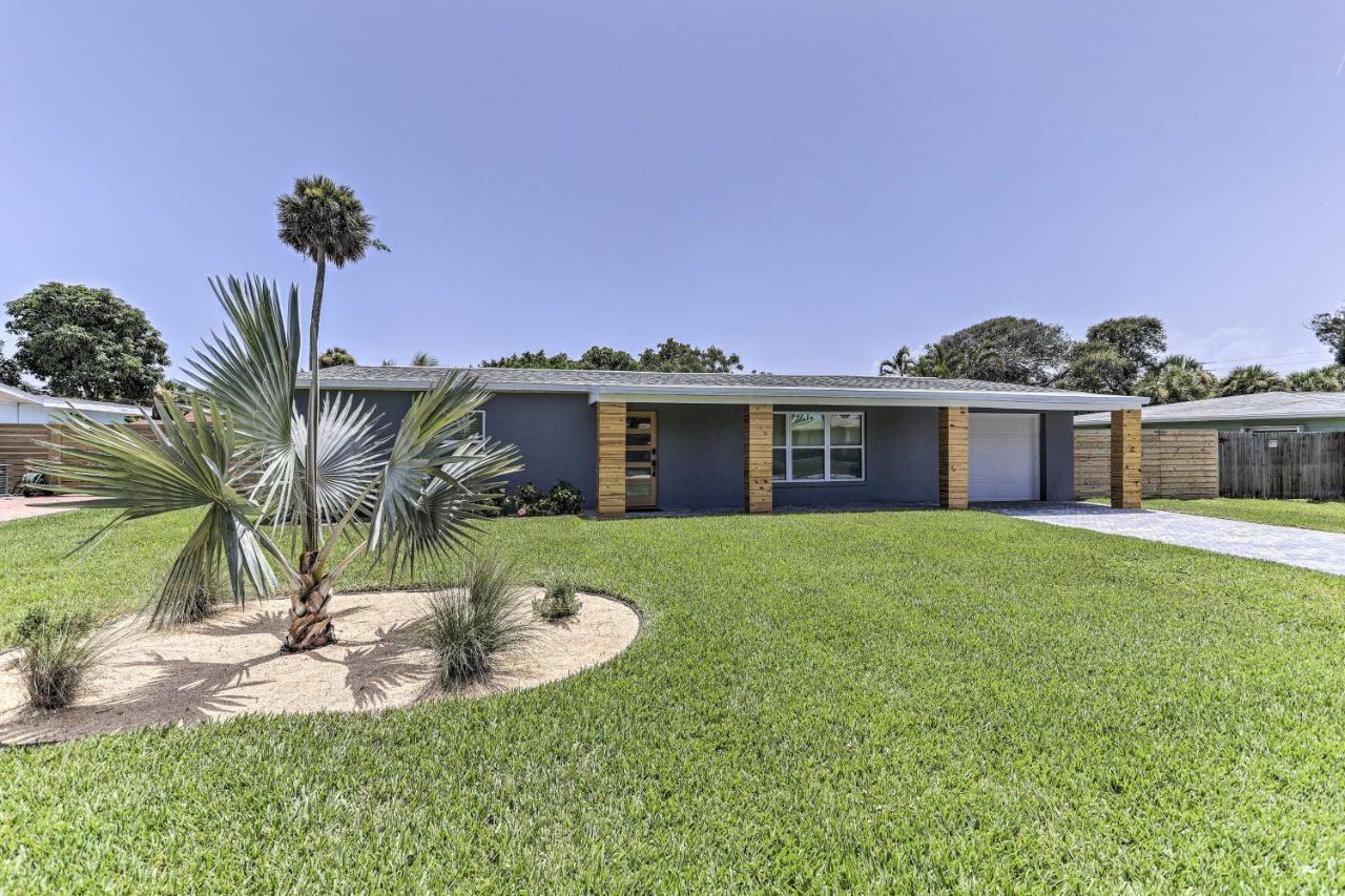 Beach House With Outdoor Kitchen, Walk To Coast Cocoa Beach Eksteriør billede